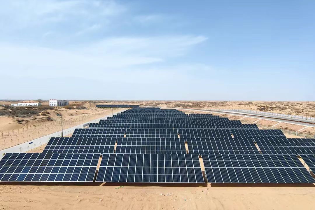 烏審旗首個全額自發自用新能源項目順利并網(圖1)