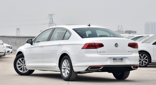 提供智能舒適體驗(yàn)，邁騰B9整體設(shè)計(jì)更加年輕時(shí)尚(圖4)