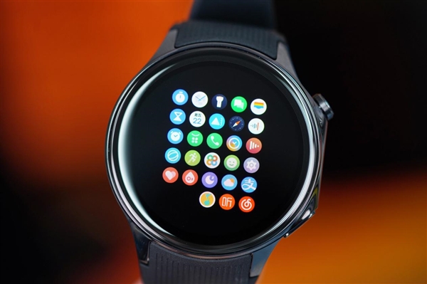 OPPO第一款圓表！OPPO Watch X星夜飛行版圖賞
