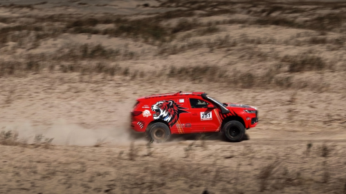 家用SUV亦能征服環(huán)塔！瑞虎8冠軍家族再斬2024環(huán)塔T2總冠軍