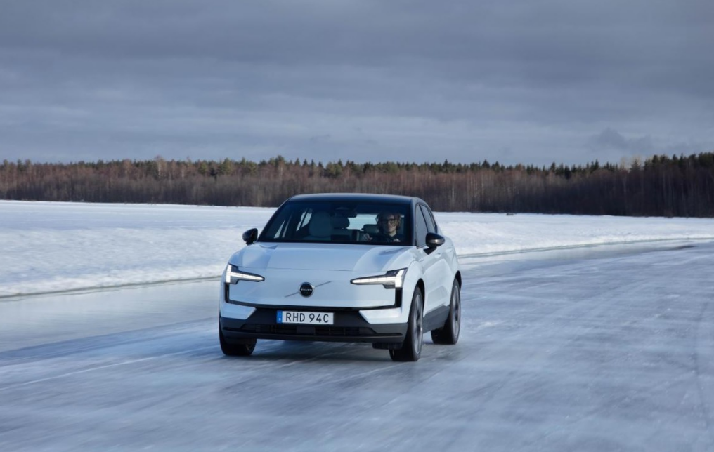 沃爾沃EX30安全技術加持，小車也有大安全(圖7)